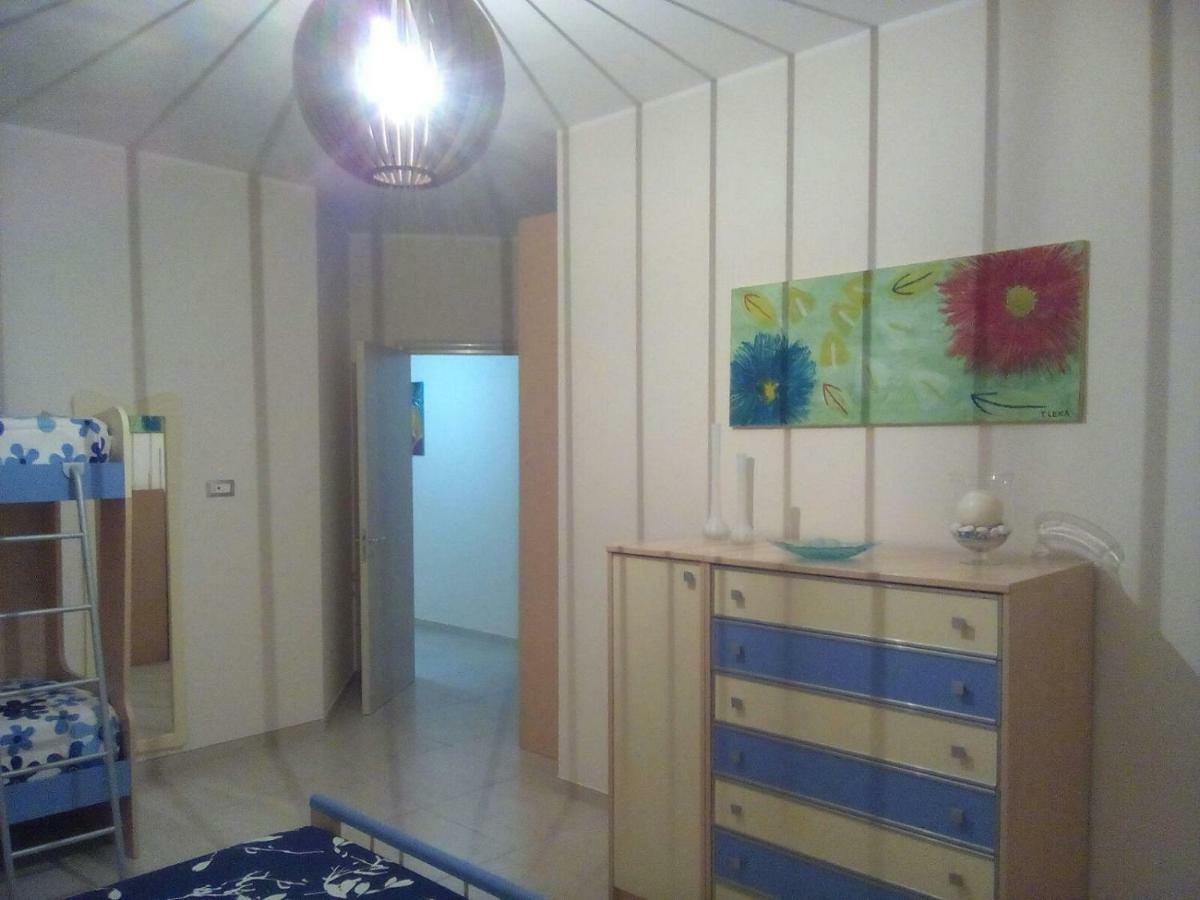 Linda Casa Vacanze Felline Eksteriør bilde